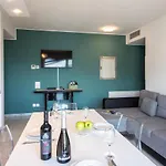 Panoramic Penthouse - Happy *