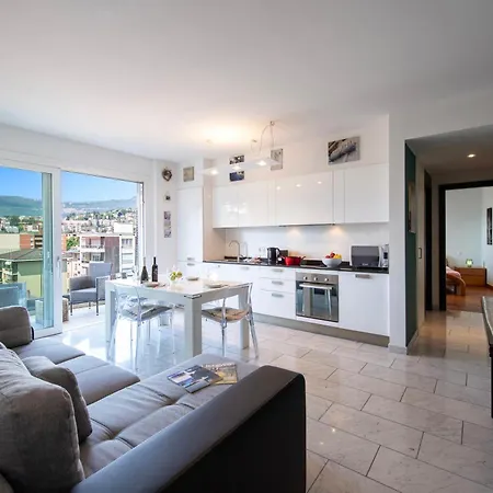 Panoramic Penthouse - Happy Апартаменти *