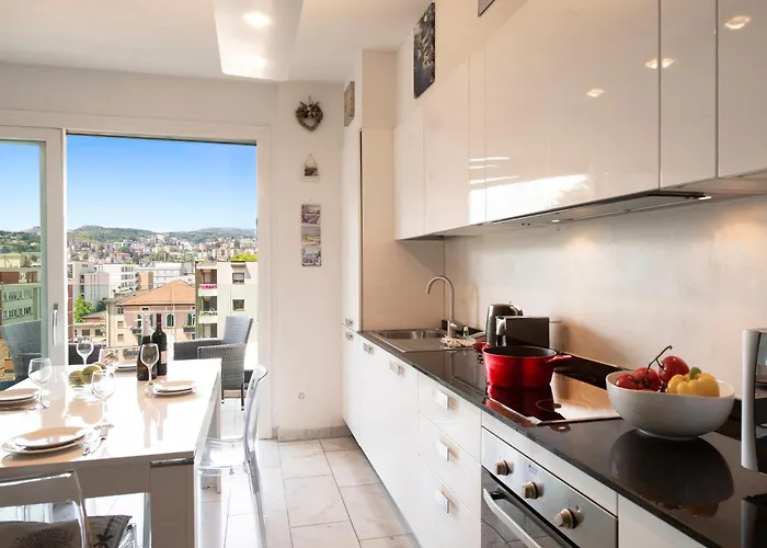 Panoramic Penthouse - Happy Apartamento