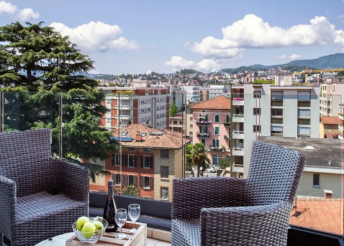 Panoramic Penthouse - Happy *